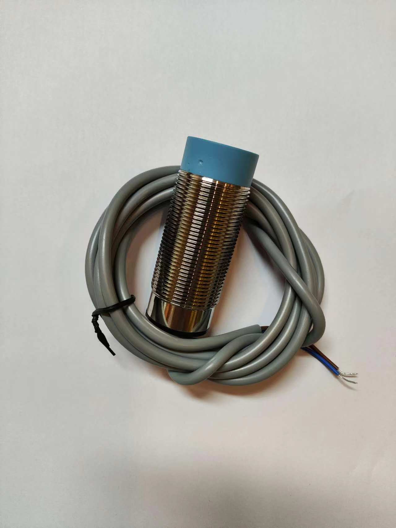 凱基特磁性接近開關(guān)SR-2Y-A，24VDC-AC220V